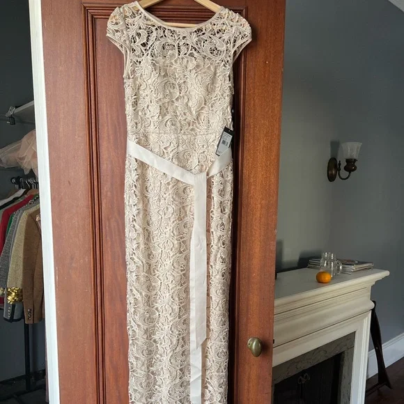 Adrianna Papell | Dresses | Adriana Papell Dress Wedding Gown Size 4  Champagne | Poshmark